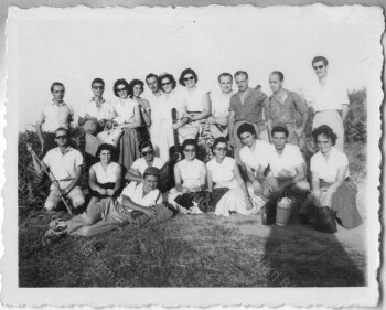 Members of the Tourism Club of Veria on the mountain