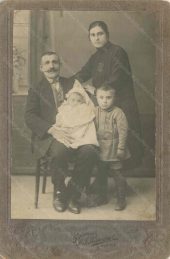 Theodoros Panagiotidis family