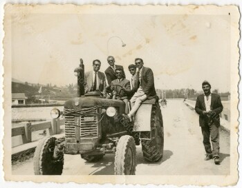 Πάνω στη γέφυρα του Αλιάκμονα