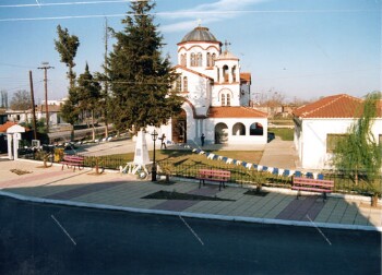 Ιερός Ναός Αγίου Δημητρίου, Κεφαλοχώρι Ημαθίας