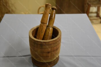 Egdi, wooden mortar