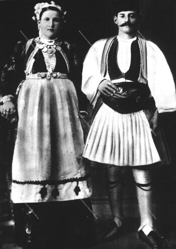 Ζευγάρι νεόνυμφων, Σαμαρίνα 1900-1910