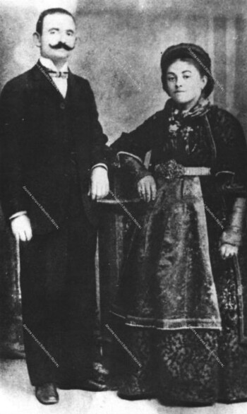 A couple from Malakassi, late 19th century