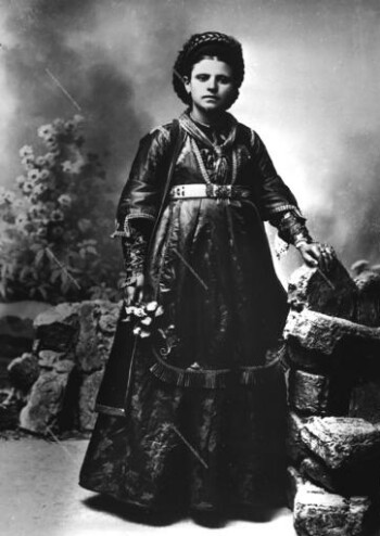 The Vlachs of the southern Pindos