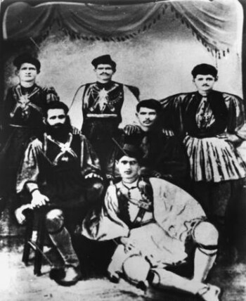 Μακεδονομάχοι από το Λιβάδι