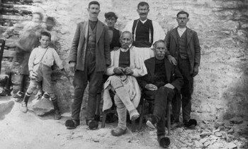 A group of men. Livadi in the decade of the 30's