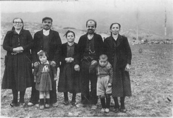 Antonis Belli's family