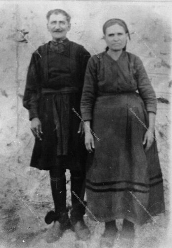 Dimitrios and Chrysoula Balafas, Karitsa in the 40s