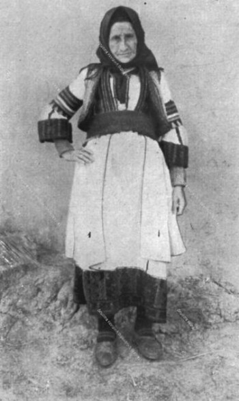 Woman from Skra, in 1927