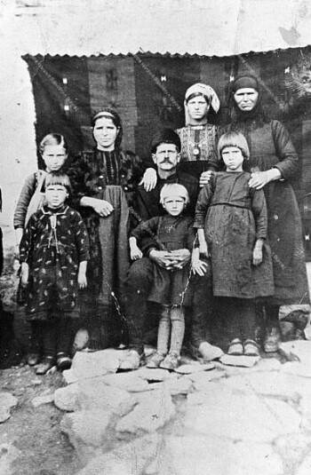 Οικογένεια Γιώργου και Ζωής Μπάρμπα, Μεγάλα Λιβάδια 1935