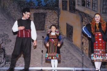 Presentation of traditional costumes of Easter Romelia