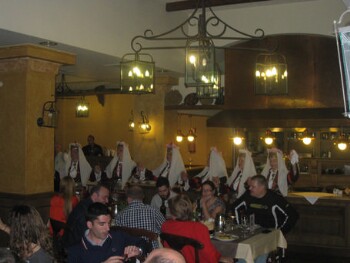 Χορευτική εκδήλωση του Λυκείου Ελληνίδων Βέροιας