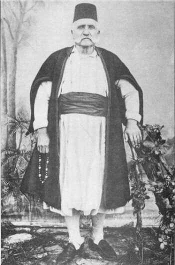 Ο μεγαλοτσέλιγκας Νασίκας, Σμίξη 1900-1905