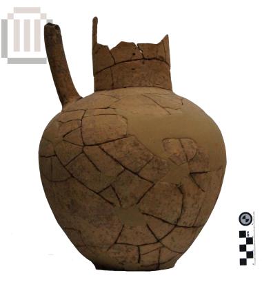 Clay oinochoe from Gitana