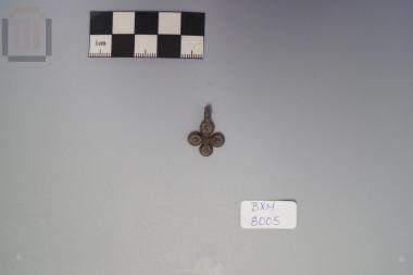 Pendant cross
