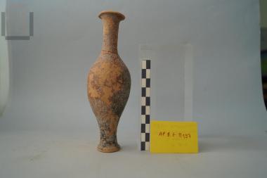 Fusiform clay unguentarium