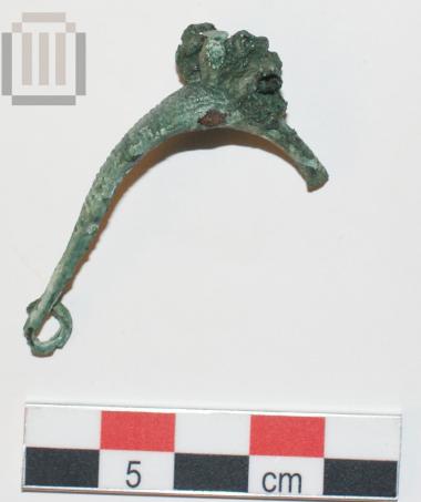 Bronze bow fibula