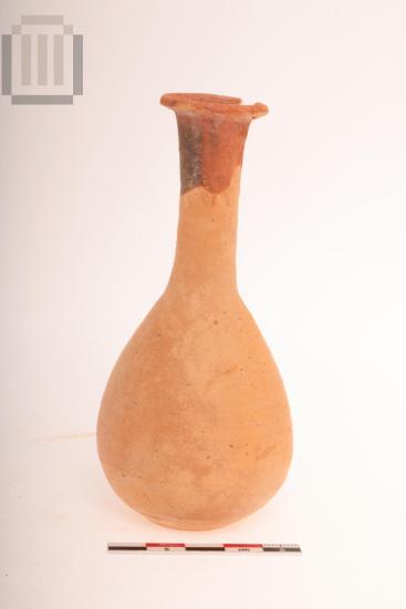 Bulbous-shaped unguentarium