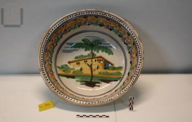 Βαθιά πιατέλα