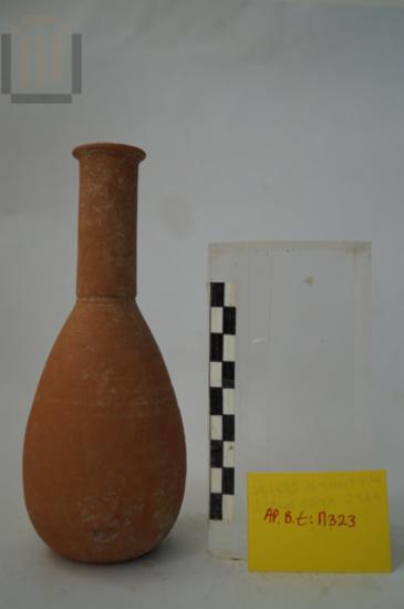 Bulbous-shaped clay unguentarium