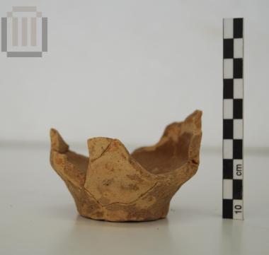 Μόνωτο τροπιδωτό κύπελλο