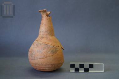 Αβαφές μυροδοχείο με αυλακώσεις