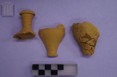 Τμήματα ατρακτόσχημου μυροδοχείου