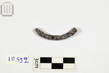 Θραύσμα γυάλινου στρεπτού βραχιολιού