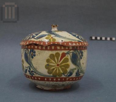 Δοχείο με καπάκι