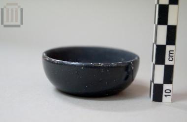 Μελαμβαφές αλατοδοχείο