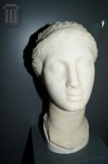Μαρμάρινη εικονιστική κεφαλή της Αρσινόης Β΄