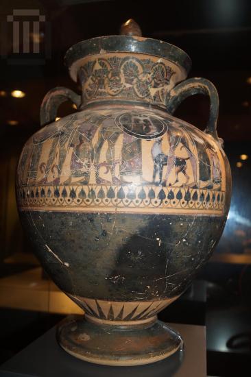 Αττικός μελανόμορφος αμφορέας