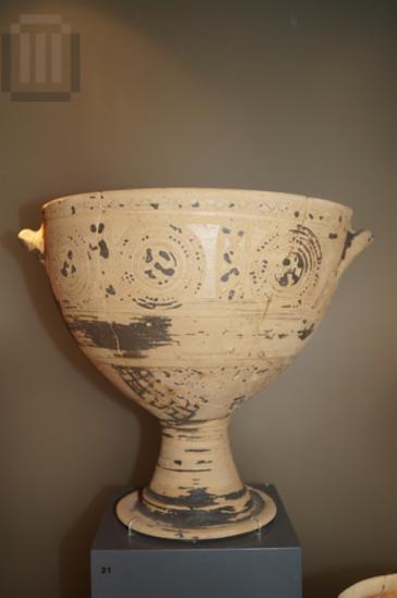 High-footed bell-krater with painted decoration