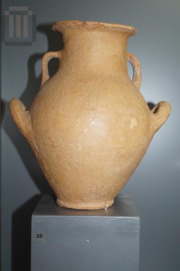 Plain amphora with double pair of handles