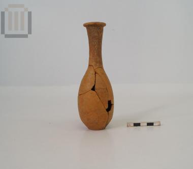Bulbous-shaped unguentarium from Mazarakia