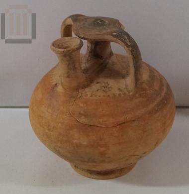 Ψευδόστομος αμφορίσκος