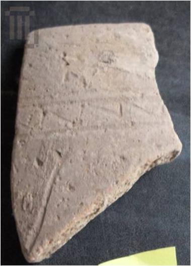 Incised sherd from Gitana