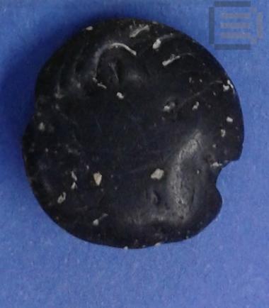 Lenticular stone seal