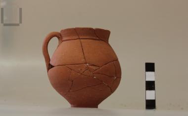Unpainted one-handled cup