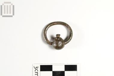 Αδιάγνωστο αντικείμενο - Σκουλαρίκι (;)