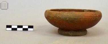 Handleless skyphoid cup