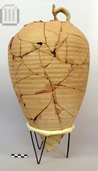 One-handled pointed vase