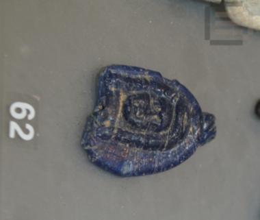 Glass double-faced pendant in the form of Isis' bust