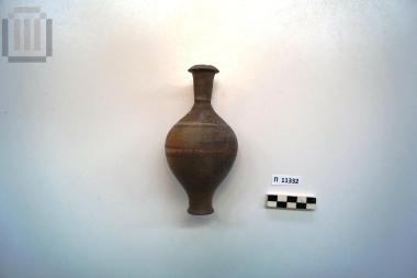 Μελαμβαφές μυροδοχείο, από την Ρουντίνα Κοπανού