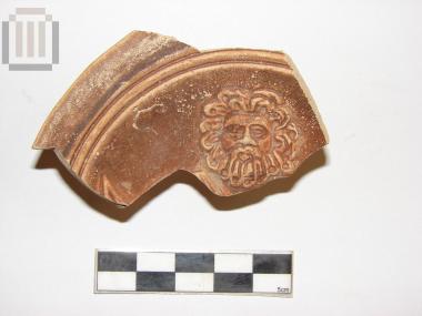 Τμήμα πήλινου λύχνου