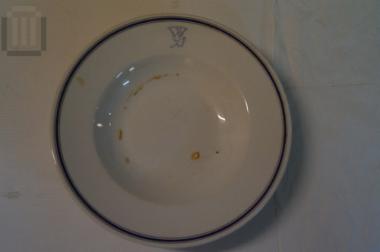 Soup dish with the marks of the “Grande Albergo delle Rose”