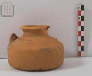 Cylindrical alabastron