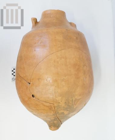 Amphora with pointed foot from Gitana