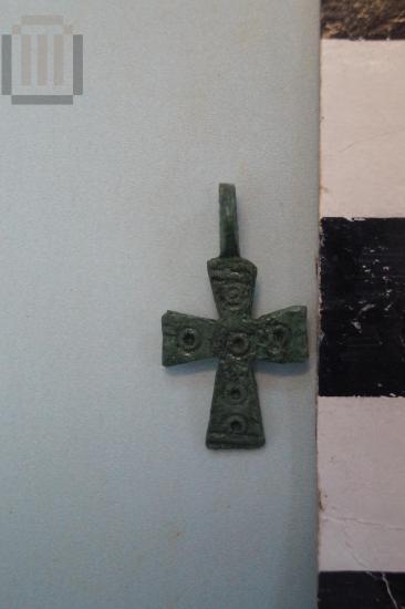Χάλκινος σταυρός-περίαπτο