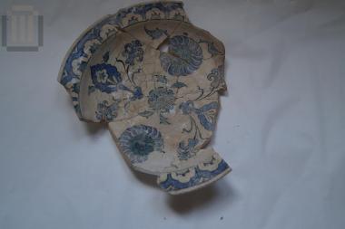 Iznik plate